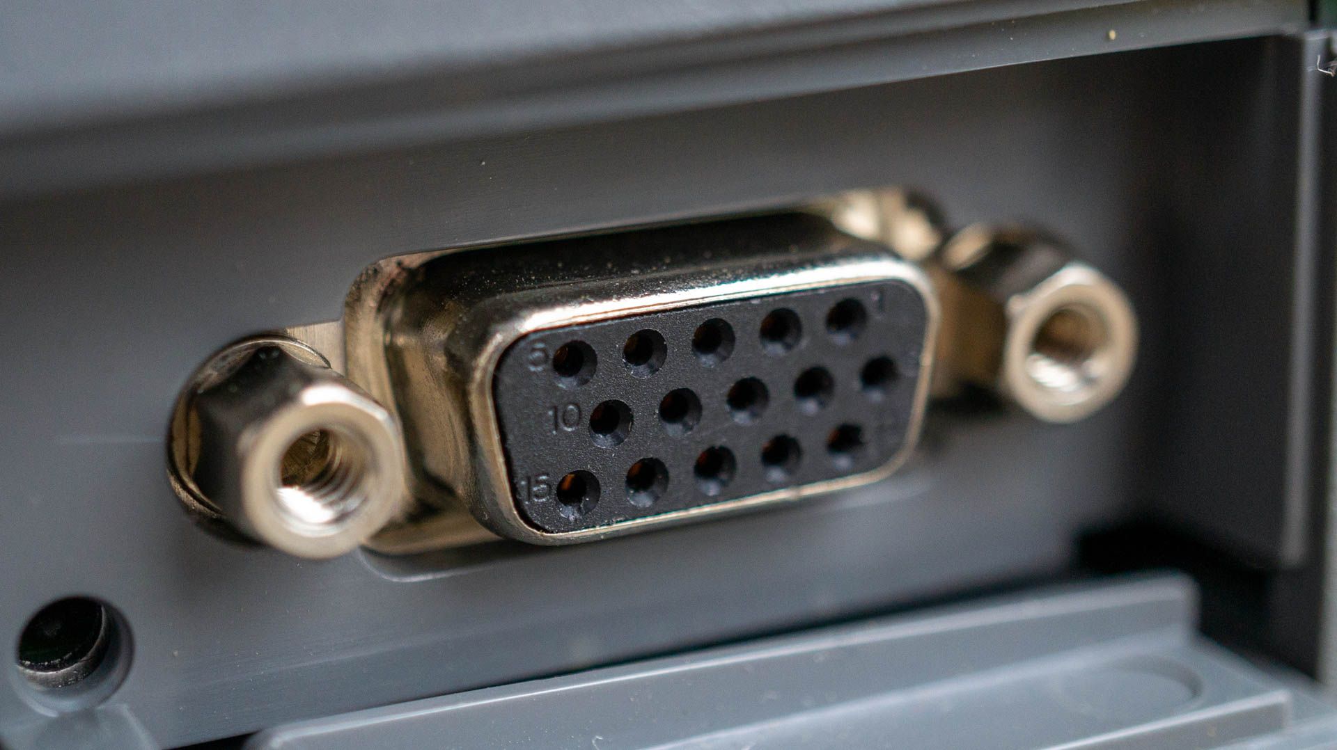 How to Connect a Laptop to a TV