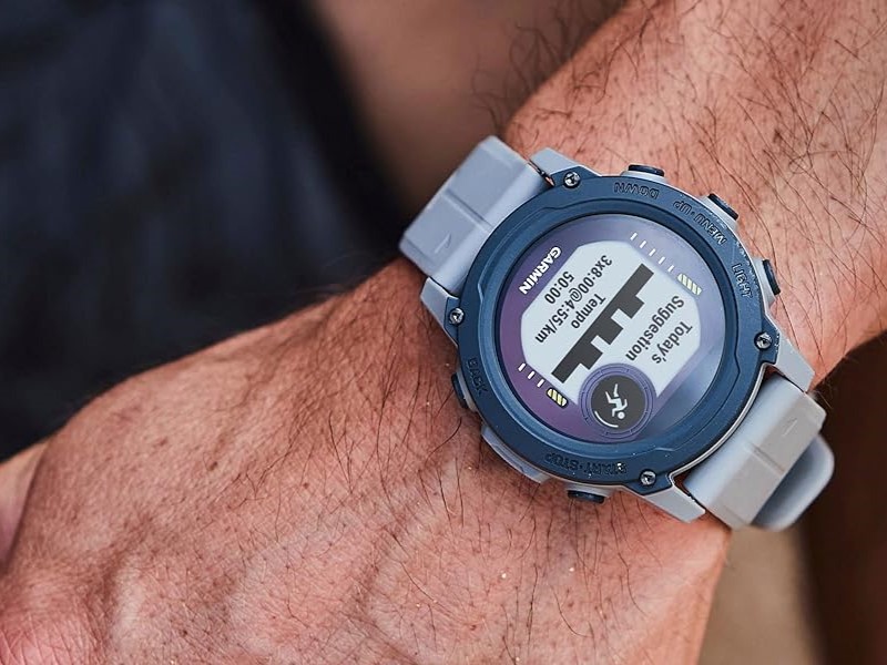 Garmin announces stable update with new features and dozens of bug fixes for smartwatch